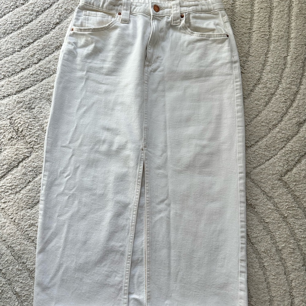 H&M Cream white Denim Skirt